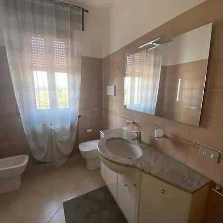 Casa Luigi - A Apartamento Peschiera del Garda